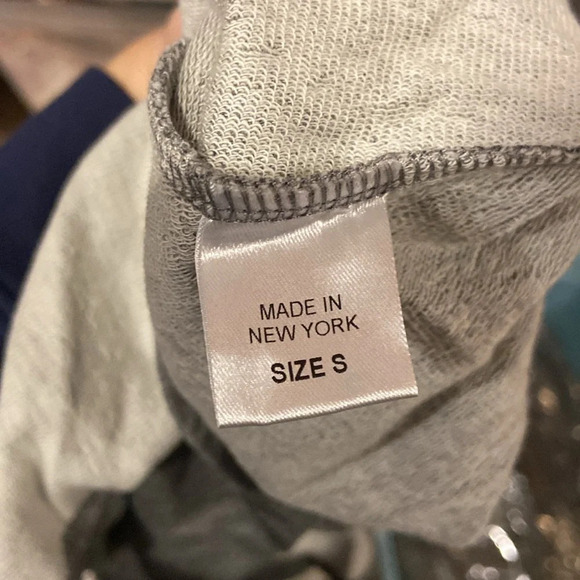 PETERSYN Gray Ruffled Floral Long Sleeve Crew Neck Peplum Sweater 22138 - Picture 8 of 8